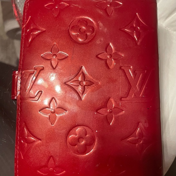 LOUIS VUITTON Small Ring Agenda Pomme D’Amour - Picture 10 of 15